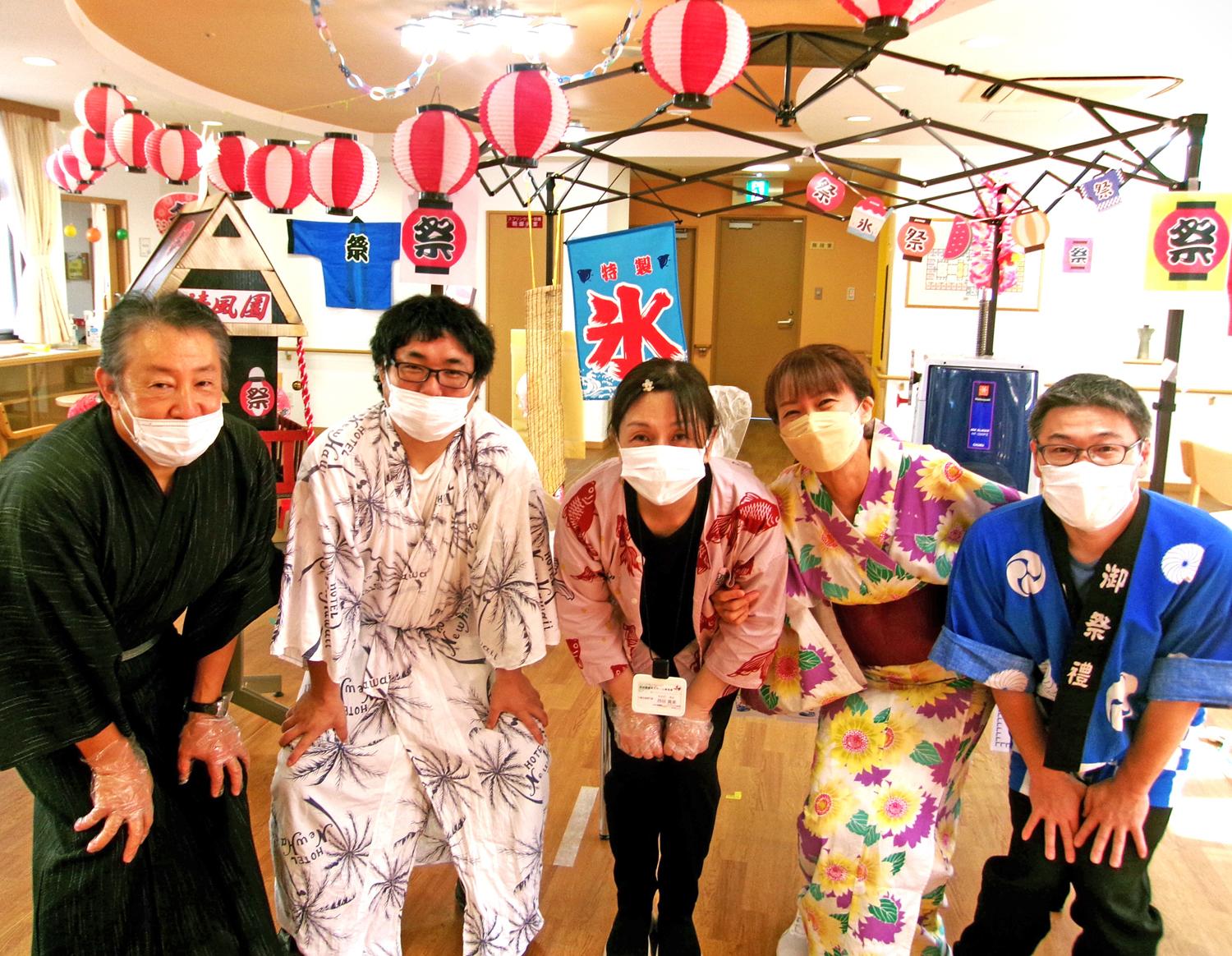 介護・看護・清掃スタッフ募集！