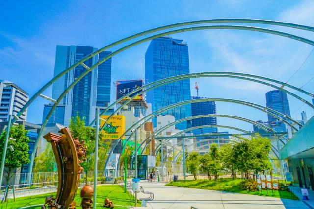 渋谷の大型商業施設内駐車場誘導スタッフ大募集！