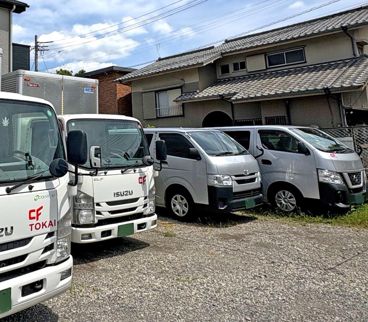 ドバイバー募集　