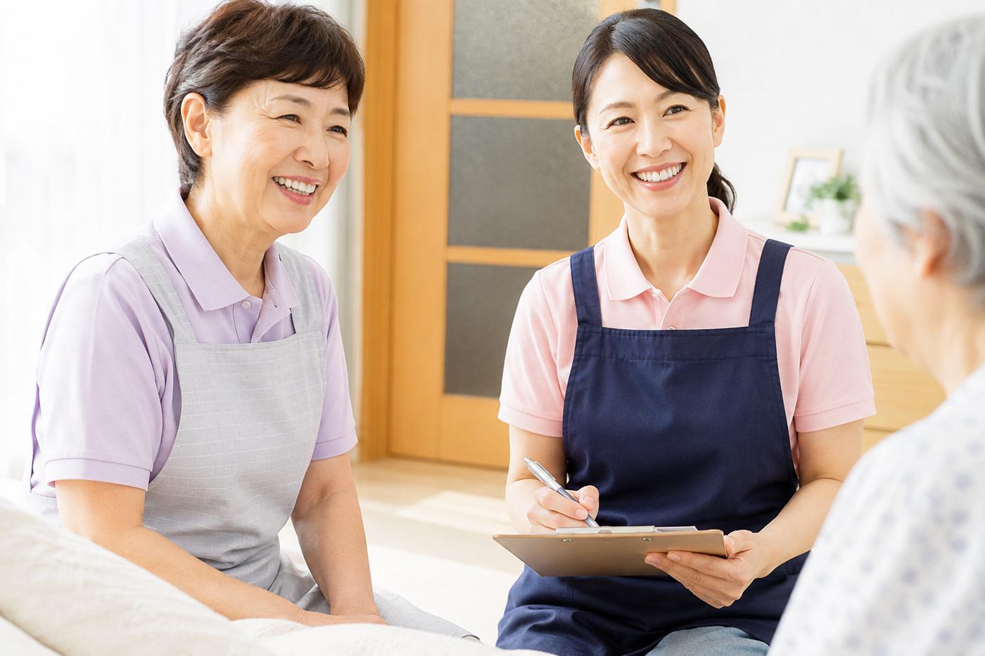 サービス提供責任者（正社員）、登録ヘルパー（パート）大募集！！